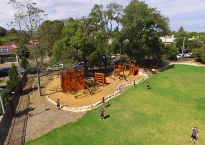 Annesley Junior School Nature play - by Dirtwork Landscapes